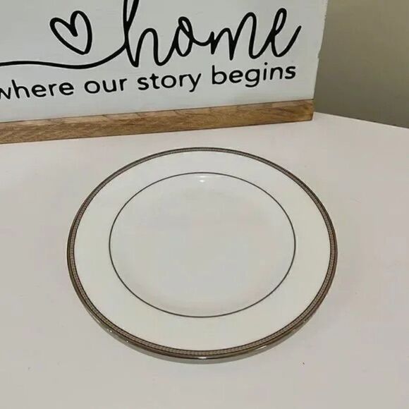 Kate Spadce Snora Knot 3 PC set (Dinner, Salad, Saucer Plates) - Picture 6 of 13